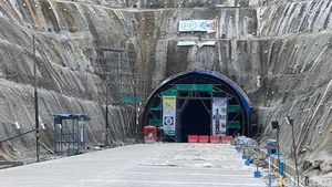 5 Potret Terowongan Pertama di Kalimantan yang Hampir Rampung