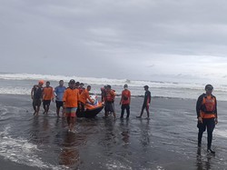 Wisatawan Banjarnegara 3 Hari Hilang Terseret Arus Parangtritis Ditemukan Tewas