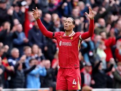 Van Dijk soal Kontrak Baru: Tunggu Pekan Depan