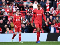 Van Dijk Dimarahi Robertson, Bikin Gol Kemudian