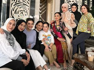 Bella Saphira dan Geng Hits Hot, 24 Tahun Awet Berteman dan Arisan Bella Saphira dan Geng Hits Hot, 24 Tahun Awet Berteman dan Arisan