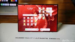 Menggenggam Huawei Mate XT Ultimate di Indonesia