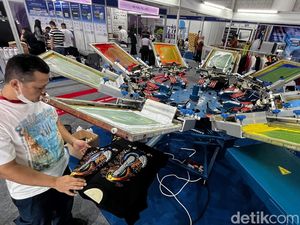 Intip Pameran Industri Tekstil di Kemayoran