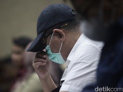 Mangapul Hakim Anggota yang Bebaskan Ronald Tannur Divonis 7 Tahun Penjara