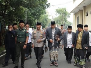 MUI Gelar Halalbihalal di Polres Mojokerto demi Jaga Harkamtibmas MUI Gelar Halalbihalal di Polres Mojokerto demi Jaga Harkamtibmas