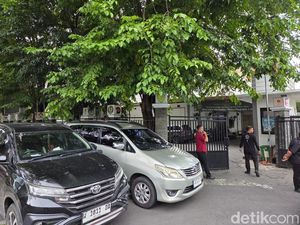 KPK Jelaskan Alasan Geledah Kantor KONI Jatim di Kasus Dana Hibah KPK Jelaskan Alasan Geledah Kantor KONI Jatim di Kasus Dana Hibah
