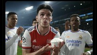 Akankah Declan Rice kembali bisa memasak, kali ini di Santiago Bernabeu yang dimiripkan dengan rice cooker? Foto: dok. Internet/X (Twitter)