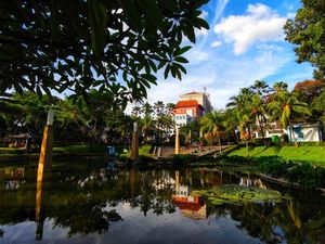 Mengunjungi Taman Ayodya yang Juga Akan Dibuka 24 Jam