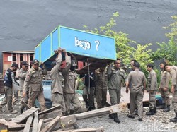 Judi Merpati Meresahkan, Satpol PP Surabaya Bongkar Bekupon di Petemon