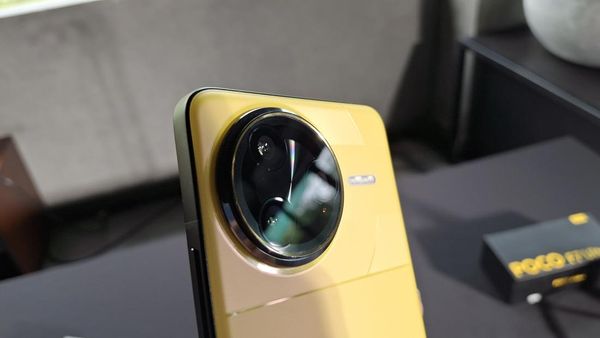 Naksir Kuningnya Poco F7 Ultra, Performa Juga Gagah