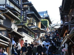 Potret Suasana Jepang yang Populasi Penduduknya Menyusut Potret Suasana Jepang yang Populasi Penduduknya Menyusut