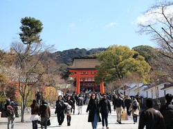 Siasat Jepang Atasi Populasi Anjlok: Siapkan Ajang Cari Jodoh-Naikkan Upah