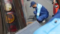 Razia Uji Emisi Sasar Truk dan Bus di Jakarta Timur
