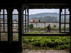 11 Jalur KA Jabar Bakal Diaktifkan Lagi 11 Jalur KA Jabar Bakal Diaktifkan Lagi