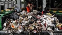 Beroperasi, Yuk Tengok Kesibukan Pengolahan Sampah di TPS 3R Sunter Jaya