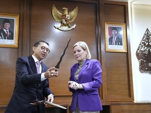 Sambut Menbud Rusia, Fadli Zon Bahas Peluang Kolaborasi Bidang Kebudayaan