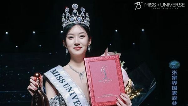 Foto Ratu Kecantikan China yang Gelarnya Dicopot, Batal ke Miss Universe