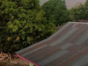 Gunung Lewotobi Laki-Laki Meletus Lagi, BPBD Imbau Warga Waspada