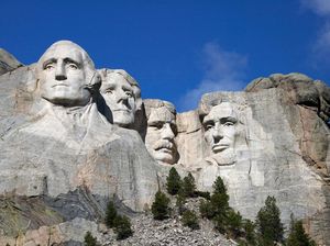 Kualitas Udara Buruk Ancam Wisatawan di Sekitar Gunung Rushmore AS Kualitas Udara Buruk Ancam Wisatawan di Sekitar Gunung Rushmore AS