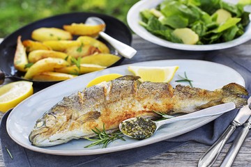 Jangan Digoreng! Begini 4 Cara Masak Ikan yang Sehat