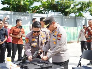 Kapolda Riau Resmikan Lapangan Tembak Tingkatkan Skill Menembak Anggota Kapolda Riau Resmikan Lapangan Tembak Tingkatkan Skill Menembak Anggota