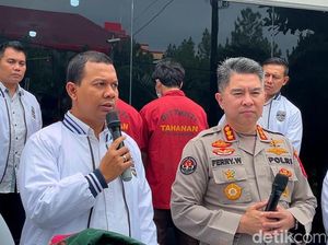 Polisi Bongkar Live Porno Remaja di Deli Serdang, Pemain Dibayar Rp 700 Ribu Polisi Bongkar Live Porno Remaja di Deli Serdang, Pemain Dibayar Rp 700 Ribu