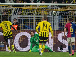Barcelona Kalah dari Dortmund, Lewandowski: Sebuah Alarm Barcelona Kalah dari Dortmund, Lewandowski: Sebuah Alarm