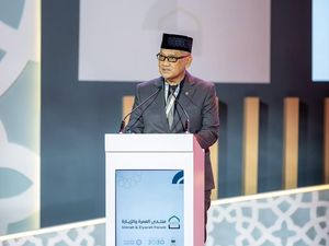 Profil Mochamad Irfan Yusuf, Menteri Haji dan Umrah RI yang Dilantik Hari Ini Profil Mochamad Irfan Yusuf, Menteri Haji dan Umrah RI yang Dilantik Hari Ini