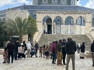 Suara Palestina Desak PBB Buntut Warga Israel Serbu Al-Aqsa Suara Palestina Desak PBB Buntut Warga Israel Serbu Al-Aqsa