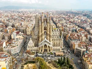 Sagrada Familia Siapkan Area Selfie Atur Kerumunan Wisatawan Sagrada Familia Siapkan Area Selfie Atur Kerumunan Wisatawan