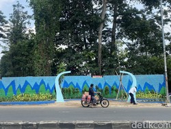 TPS di Pinggir Jalan Raya Bogor Dibongkar Jadi Taman, Begini Kondisinya