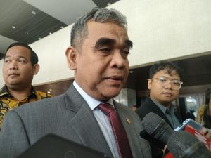 Video: Muzani Sebut Prabowo Tak Terganggu Menterinya Kunjungi Jokowi