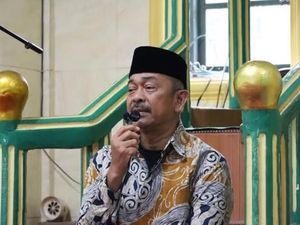 Bupati Madina Saipullah Perintahkan 12 Camat Tutup Tambang Emas Ilegal Bupati Madina Saipullah Perintahkan 12 Camat Tutup Tambang Emas Ilegal