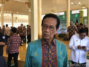 Lurah Trihanggo Jadi Tersangka Kasus Mafia TKD, Sultan HB X: Biar Diproses! Lurah Trihanggo Jadi Tersangka Kasus Mafia TKD, Sultan HB X: Biar Diproses!