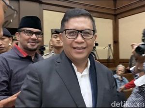 Hasto Tirakat Puasa 3 Hari 3 Malam Bikin 5 Buku saat Ditahan KPK Hasto Tirakat Puasa 3 Hari 3 Malam Bikin 5 Buku saat Ditahan KPK