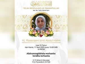 Video: Innalillahi! Ibunda Penyanyi Siti KDI dan Cici Paramida Wafat Video: Innalillahi! Ibunda Penyanyi Siti KDI dan Cici Paramida Wafat