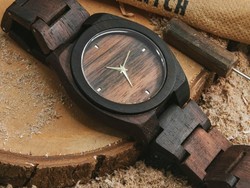 Arloji Kayu dari Gumi Makepung