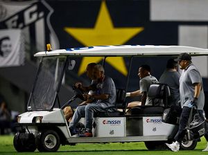 Tangis Neymar yang Cedera Lagi