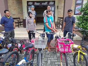 Demi Nafkahi 4 Anak, Pria di Jombang Nekat 13 Kali Mencuri Sepeda Demi Nafkahi 4 Anak, Pria di Jombang Nekat 13 Kali Mencuri Sepeda