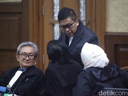 Perintah Ibu Muncul dari Sadapan Telepon di Sidang Hasto