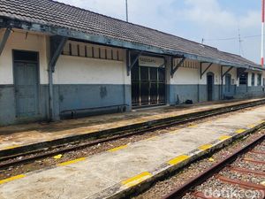 2 Opsi Jalur di Balik Reaktivasi Rute KA Cipatat-Padalarang