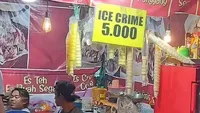 10 Tulisan di Gerobak Penjual Makanan Ini Bikin Ngakak
