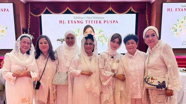 Suasana 7 Harian Meninggalnya Titiek Puspa
