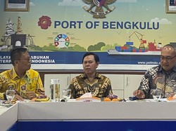 Najamudin Minta Pelindo Percepat Benahi Alur Dangkal Pelabuhan Pulau Baai