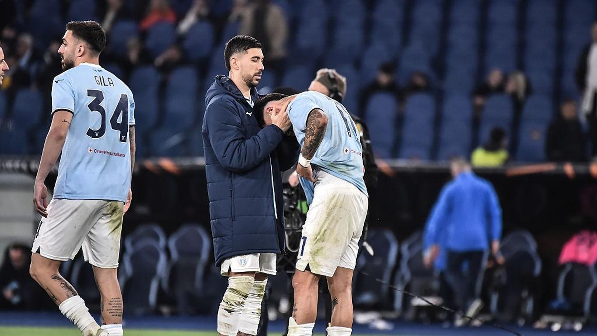 Para pemain Lazio terpukul usai kalah dari Bodo/Glimt. Foto: Getty Images/Ivan Romano