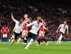 Video: Olympique Lyon Degradasi ke Ligue 2 gegara Masalah Keuangan