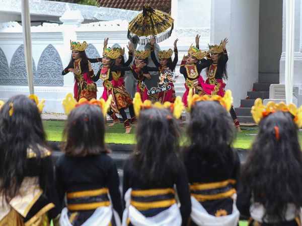 Melihat Ajang Kompetisi Festival Seni Tari Kreasi di Banyuwangi