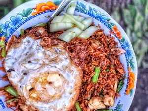 Mulai Rp 14.000, 5 Tempat Makan Nasi Goreng di Perumahan