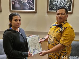 Simak Cara Melaporkan Perusahaan Yang Menahan Ijazah Karyawannya Simak Cara Melaporkan Perusahaan Yang Menahan Ijazah Karyawannya