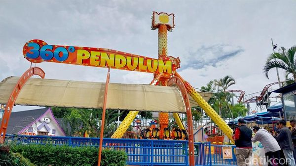 Wahana Ekstrem 360 Pendulum Jatim 1 Park Disetop Polisi Usai Pengunjung Terjatuh